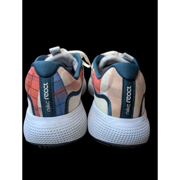 Nike Womens React Escape Run DH2512-100 Pink Running Shoes Sneakers Size 9 - Picture 6 of 8